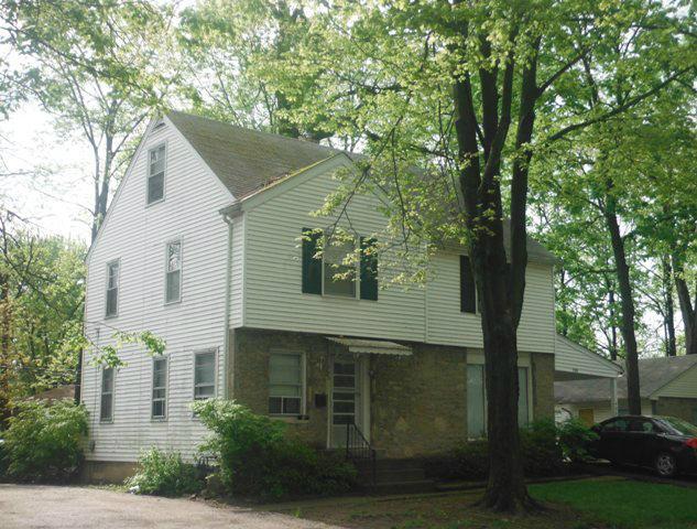 406 Beechtree Road Whitehall, OH 43213 - Photo 1 of 1