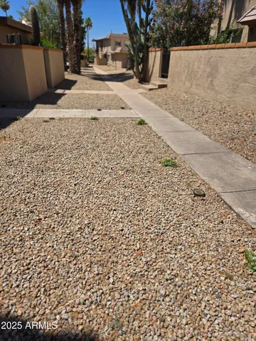 $215,000 | 17014 East Calle Del Oro, Unit C, Fountain Hills, AZ 85268