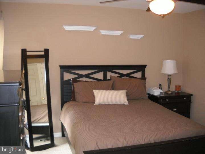 94 River Lane Riverside, NJ 08075 - Photo 5 of 7