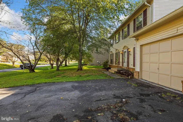 $4,500 | 8208 Gainsborough Court West, Potomac, MD 20854