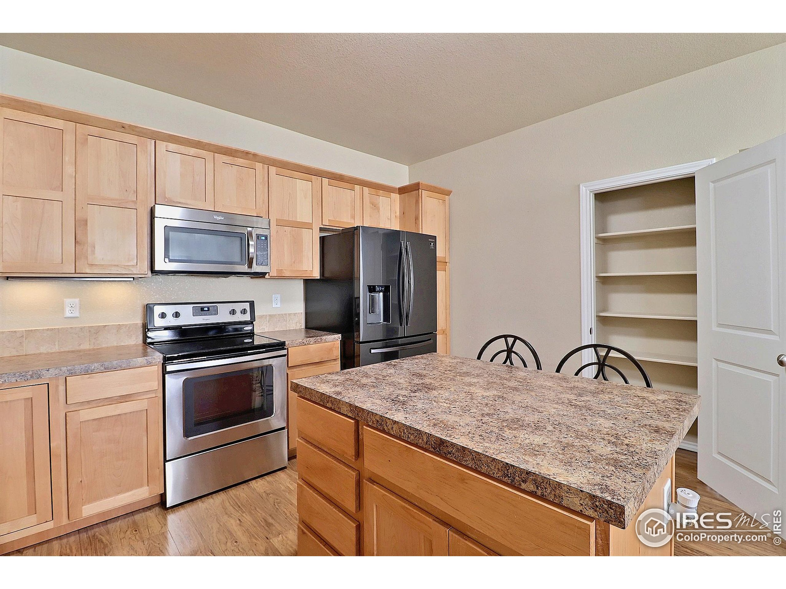 6911 West 3rd Street, Unit 920 Greeley, CO 80634 - Photo 11 of 35