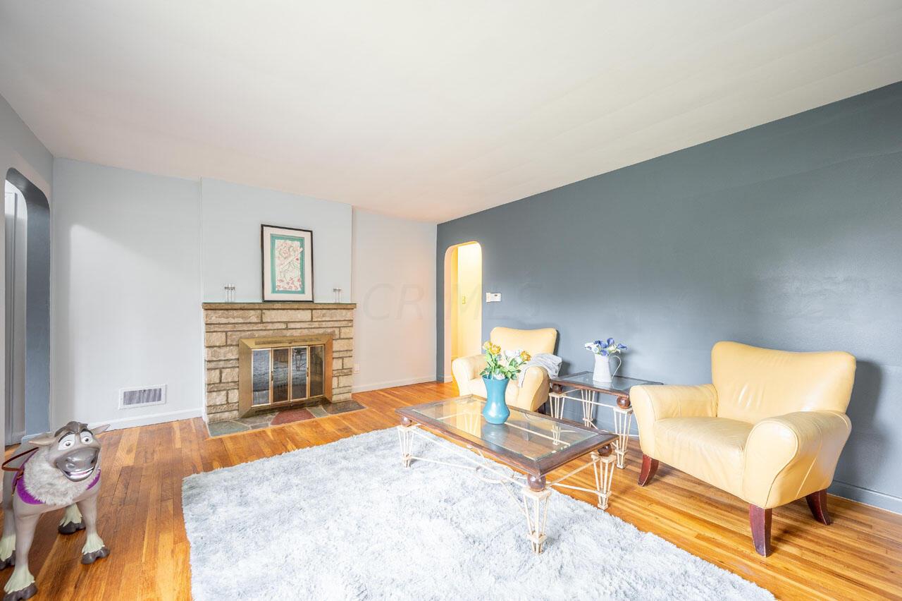 570 Enfield Road Columbus, OH 43209 - Photo 24 of 46 570 Enfield Rd-23