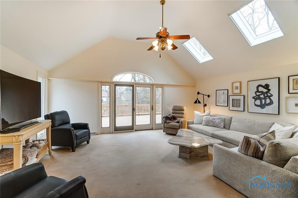 5347 Farmington Road Toledo, OH 43623 - Photo 16 of 49 Gallery Image 16