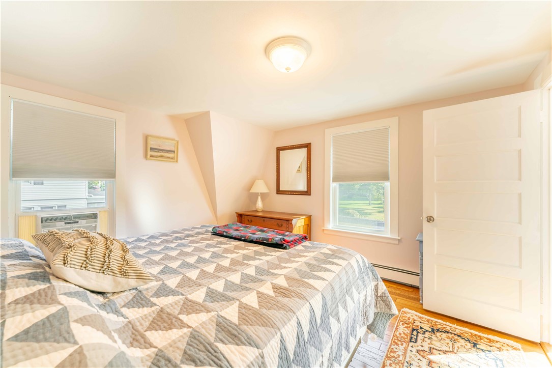 97 Beach Street Westerly, RI 02891 - Photo 25 of 33