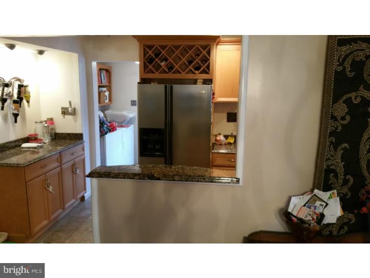 135 Biddle Road Paoli, PA 19301 - Photo 7 of 13 Kitchen