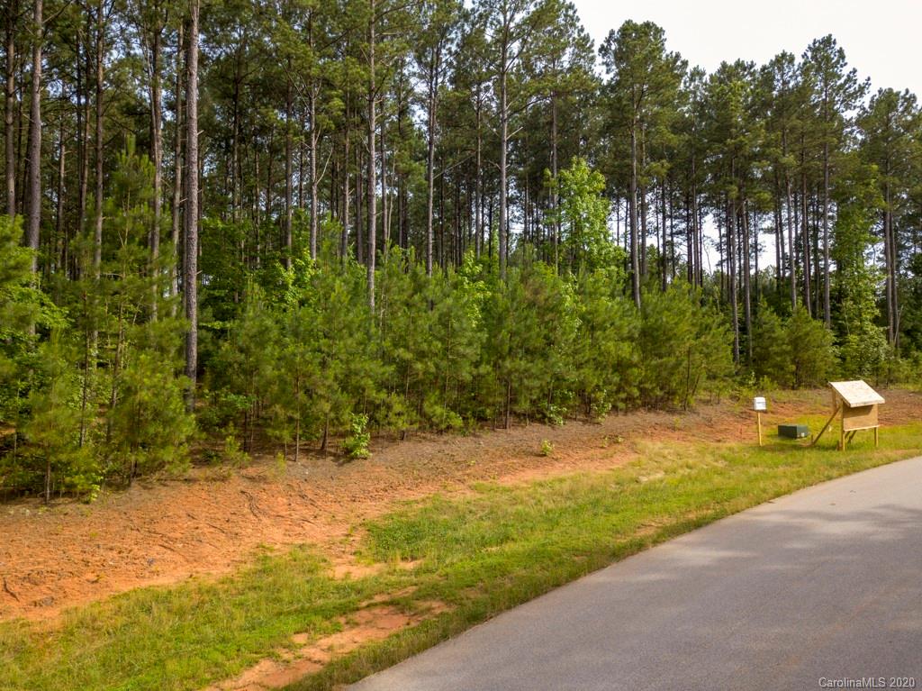 4700 Persimmon Road, Unit 36 Lancaster, SC 29720 - Photo 2 of 13 Gallery Image 2