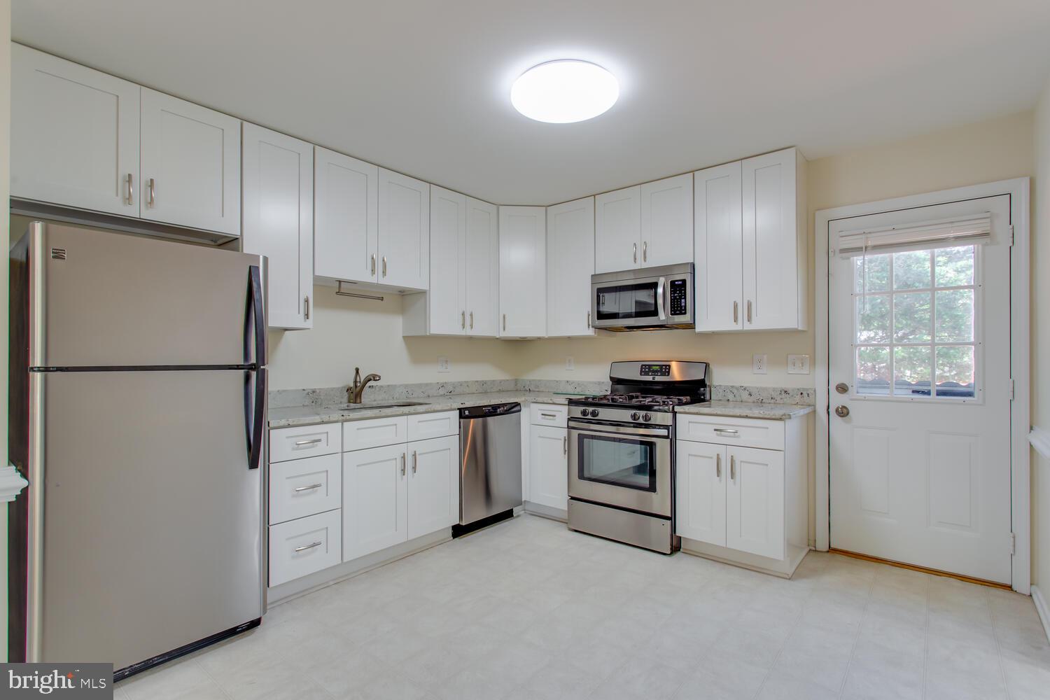 1904 Beulah Road Vienna, VA 22182 - Photo 15 of 47 Gallery Image 15