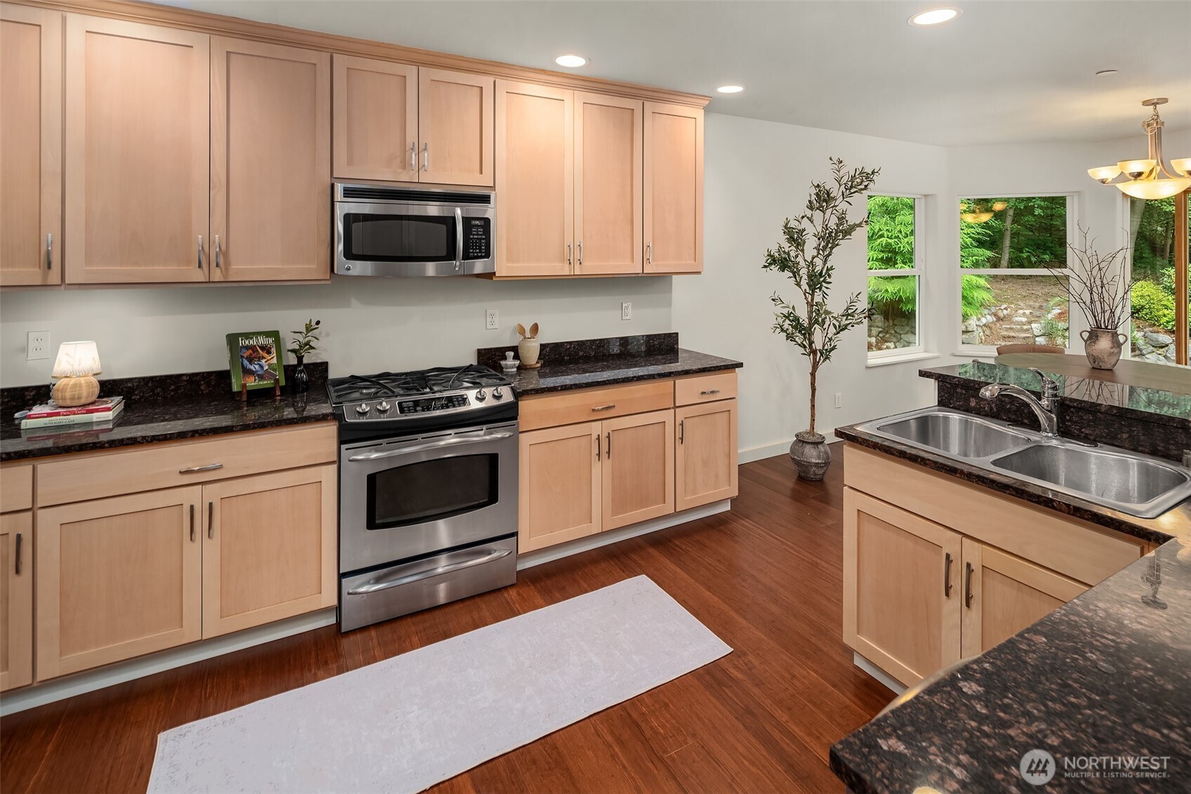 10420 Southwest 230th Street Vashon, WA 98070 - Photo 18 of 28