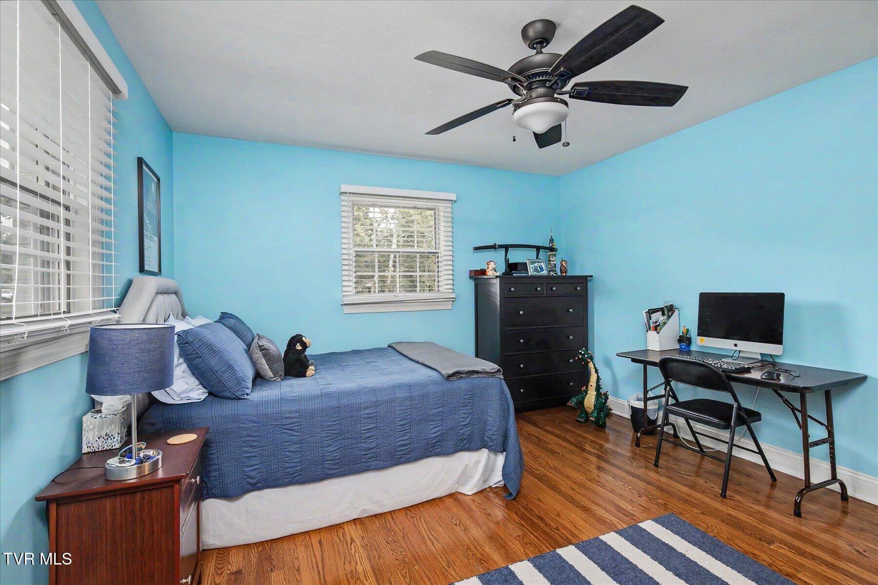2013 Canterbury Road Kingsport, TN 37660 - Photo 37 of 49 37-2013 Canterbury Rd-37