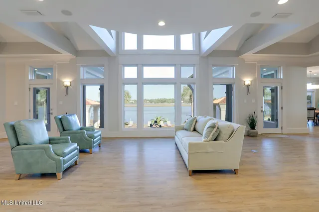 $2,800,000 | 104 Spanish Point Court, Ocean Springs, MS 39564