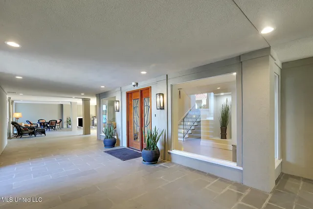 $2,800,000 | 104 Spanish Point Court, Ocean Springs, MS 39564