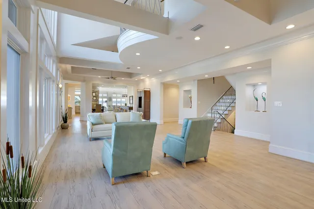 $2,800,000 | 104 Spanish Point Court, Ocean Springs, MS 39564