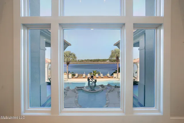 $2,800,000 | 104 Spanish Point Court, Ocean Springs, MS 39564