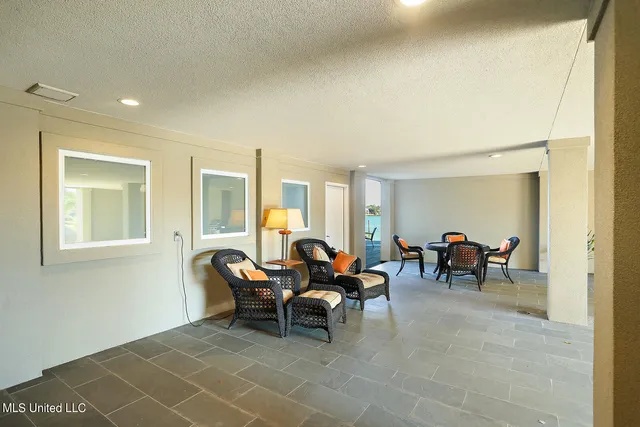 $2,800,000 | 104 Spanish Point Court, Ocean Springs, MS 39564