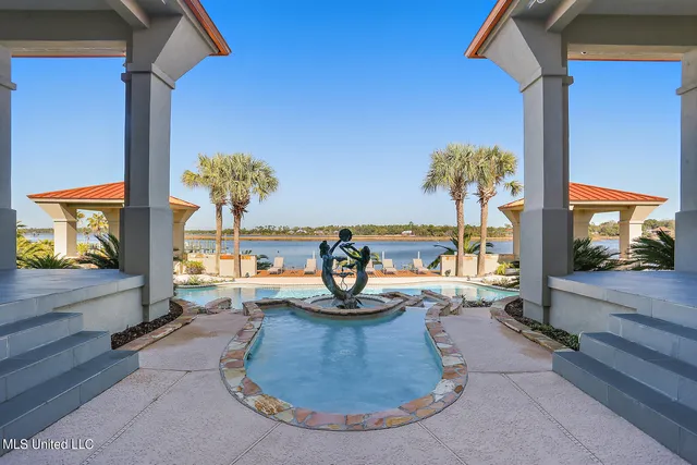 $2,800,000 | 104 Spanish Point Court, Ocean Springs, MS 39564