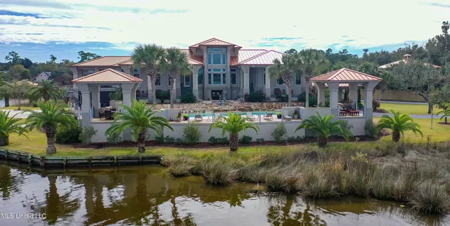 $2,800,000 | 104 Spanish Point Court, Ocean Springs, MS 39564