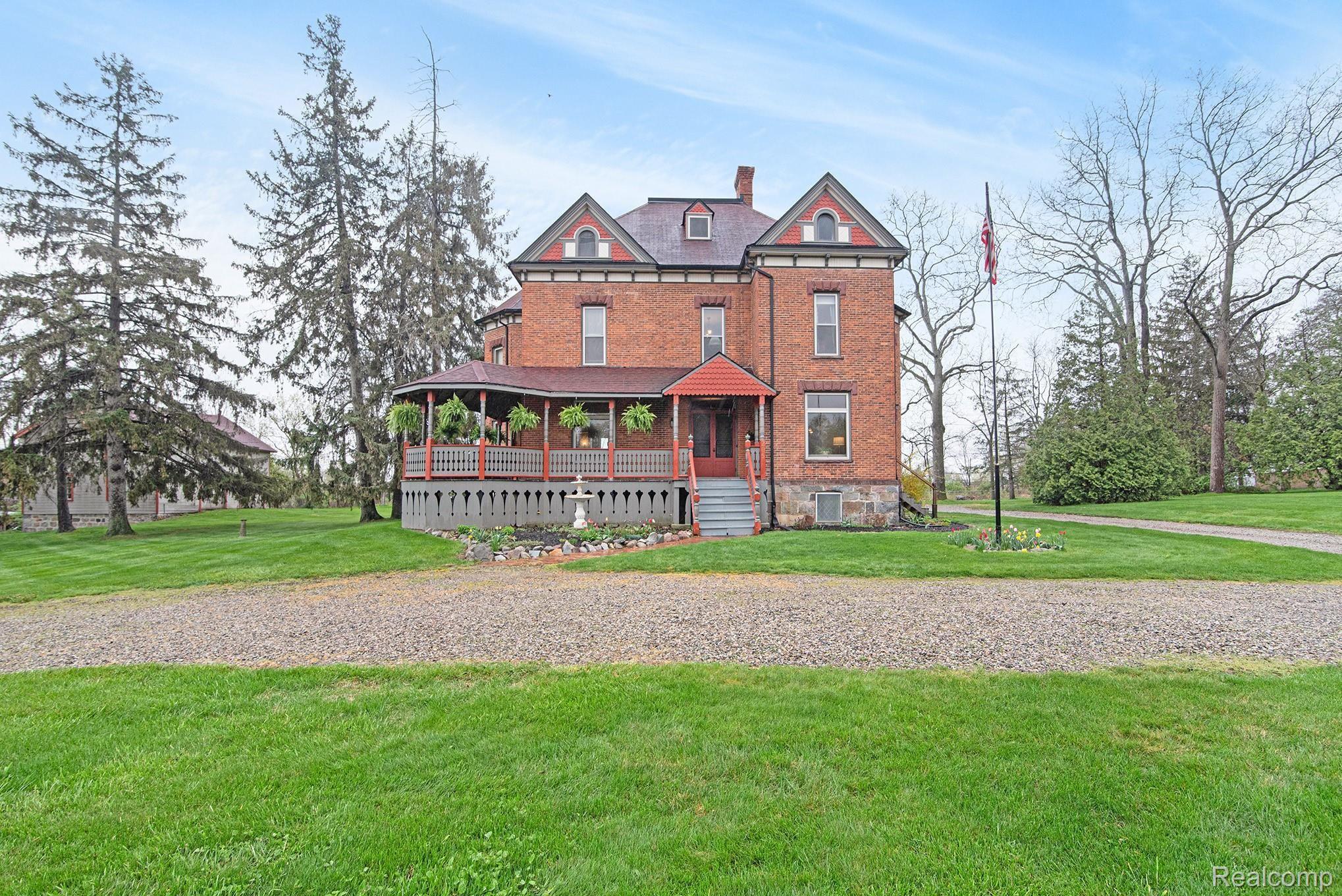 205 Mason Road Howell, MI 48843 - Photo 2 of 38 DSC_1614.jpg