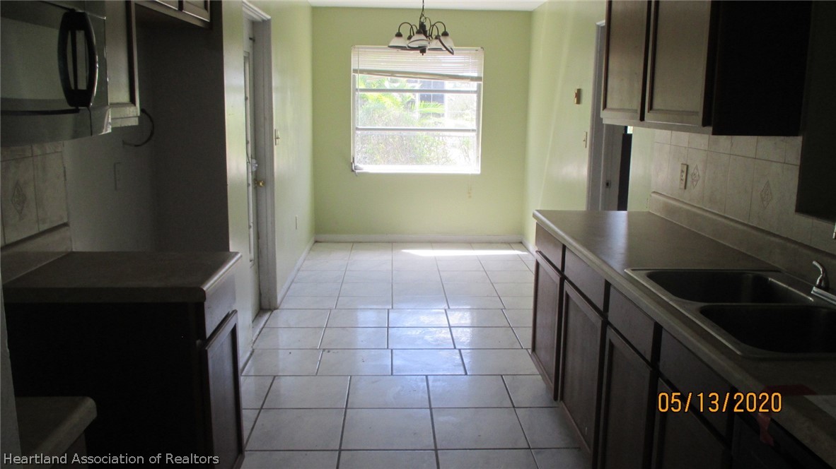 2333 Avalon Road Sebring, FL 33870 - Photo 4 of 17 Gallery Image 4