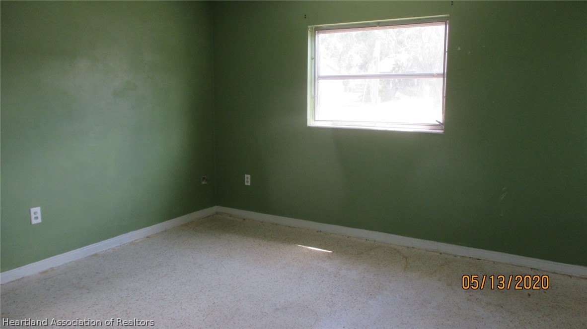2333 Avalon Road Sebring, FL 33870 - Photo 8 of 17 Gallery Image 8