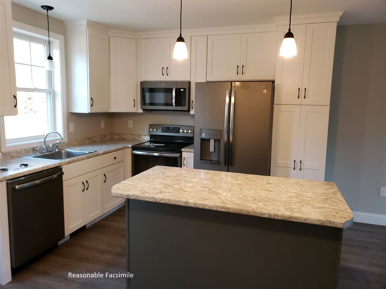 202 Brickett Road Manchester, NH 03109 - Photo 3 of 5