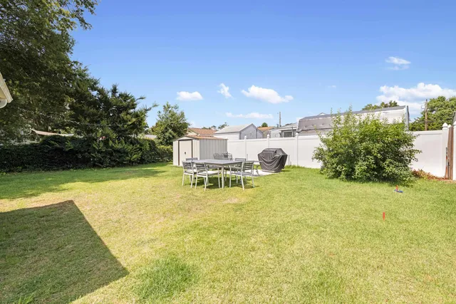 $499,999 | 19 Arbor Road, Villas, NJ 08251