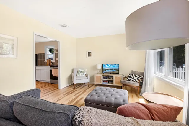 $499,999 | 19 Arbor Road, Villas, NJ 08251