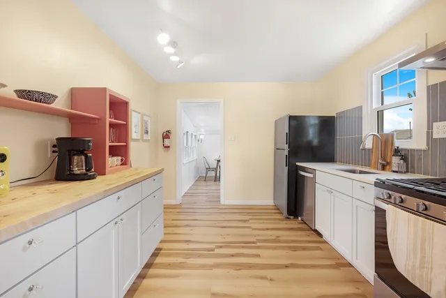 $499,999 | 19 Arbor Road, Villas, NJ 08251