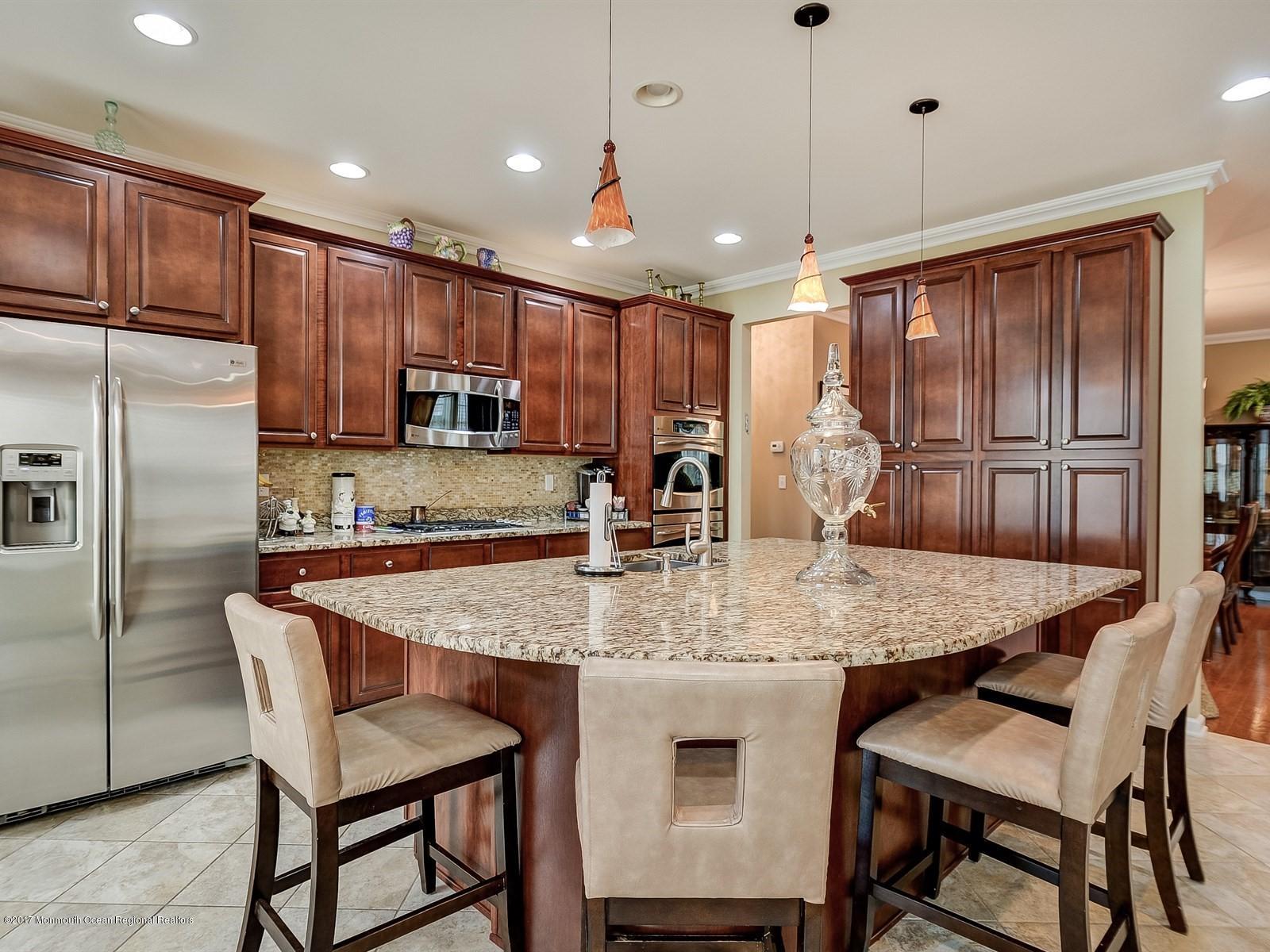 5 Percheron Road Manalapan, NJ 07726 - Photo 11 of 50 011_Kitchen