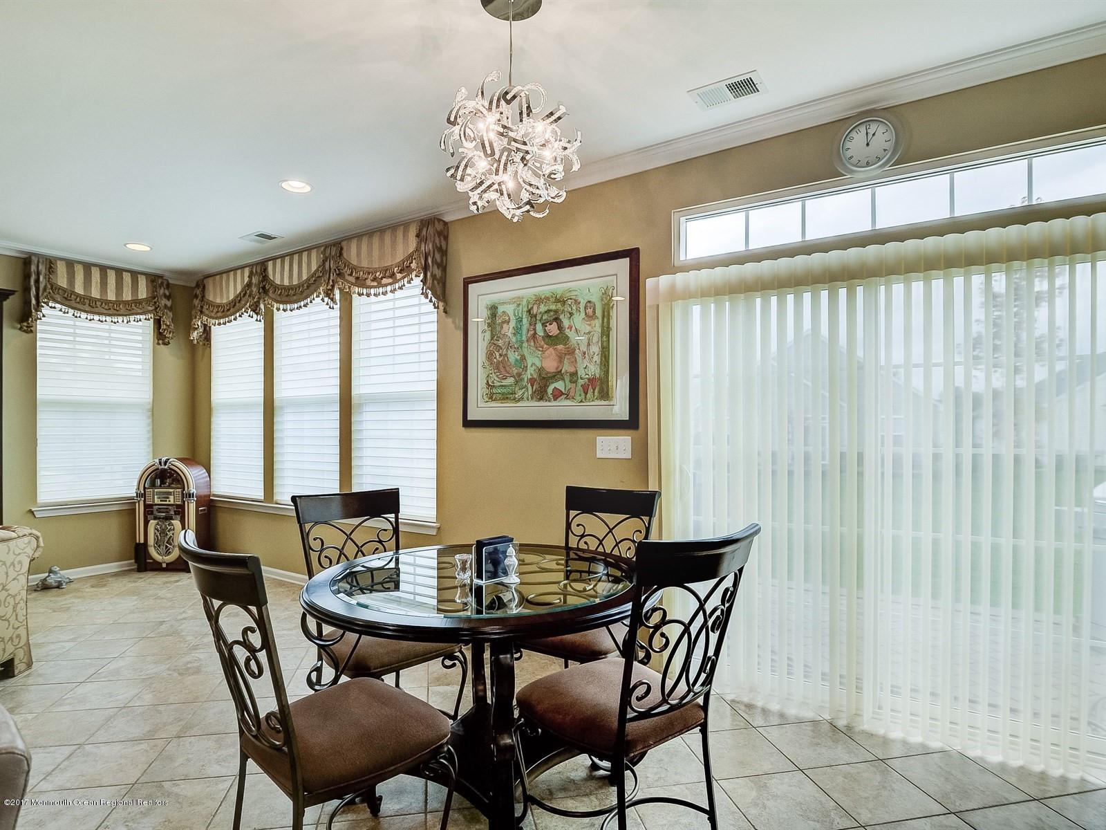 5 Percheron Road Manalapan, NJ 07726 - Photo 14 of 50 014_Breakfast