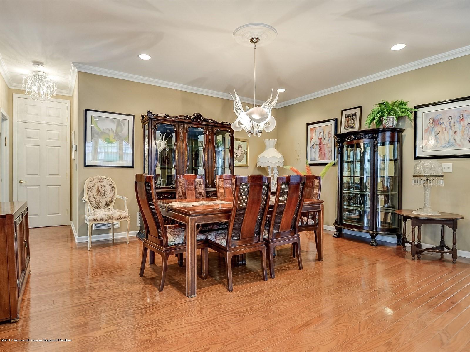 5 Percheron Road Manalapan, NJ 07726 - Photo 6 of 50 006_Dining