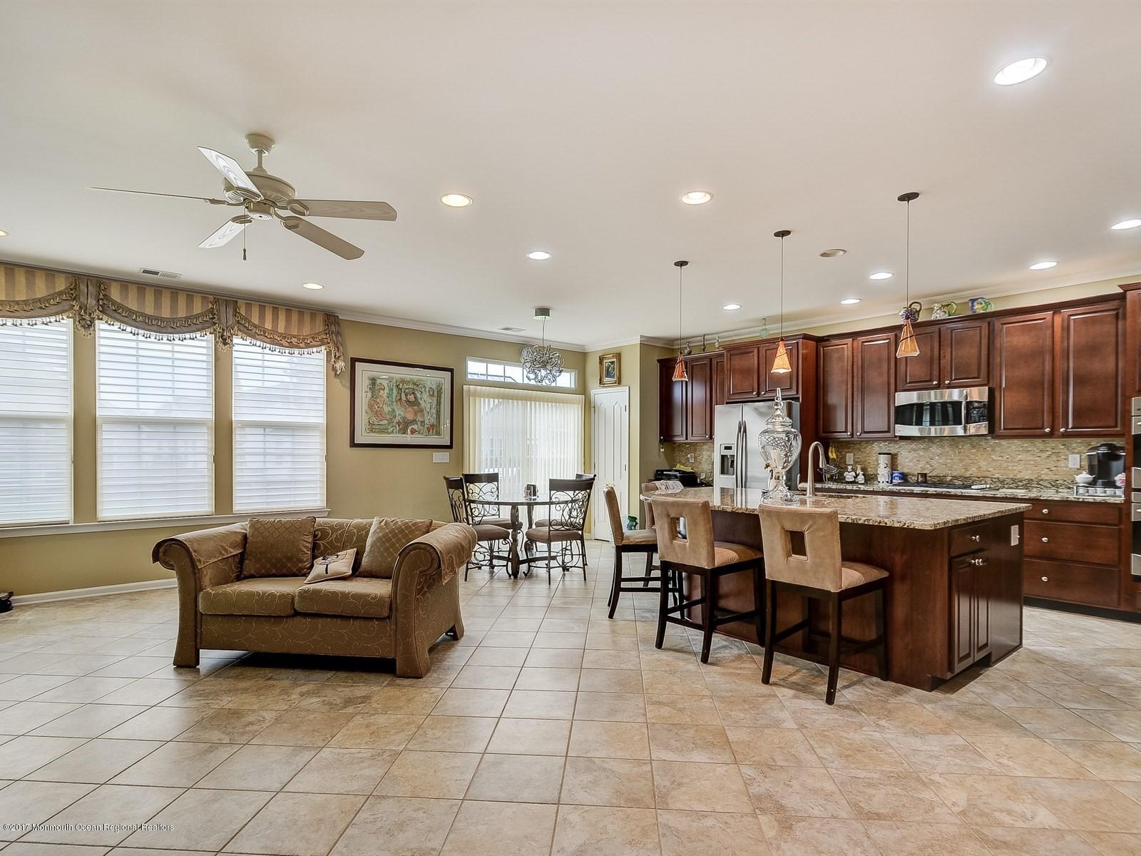 5 Percheron Road Manalapan, NJ 07726 - Photo 8 of 50 008_Family