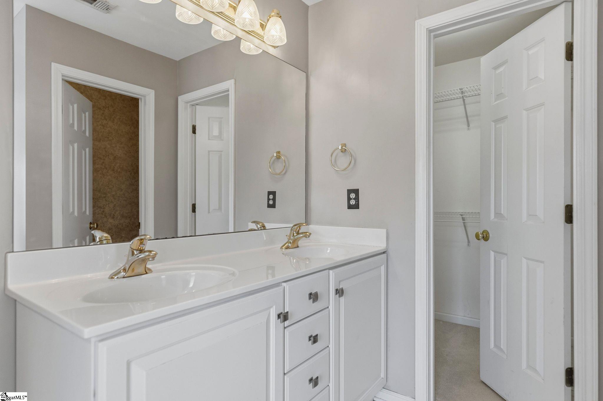 103 Timber Trace Way Easley, SC 29642 - Photo 35 of 44