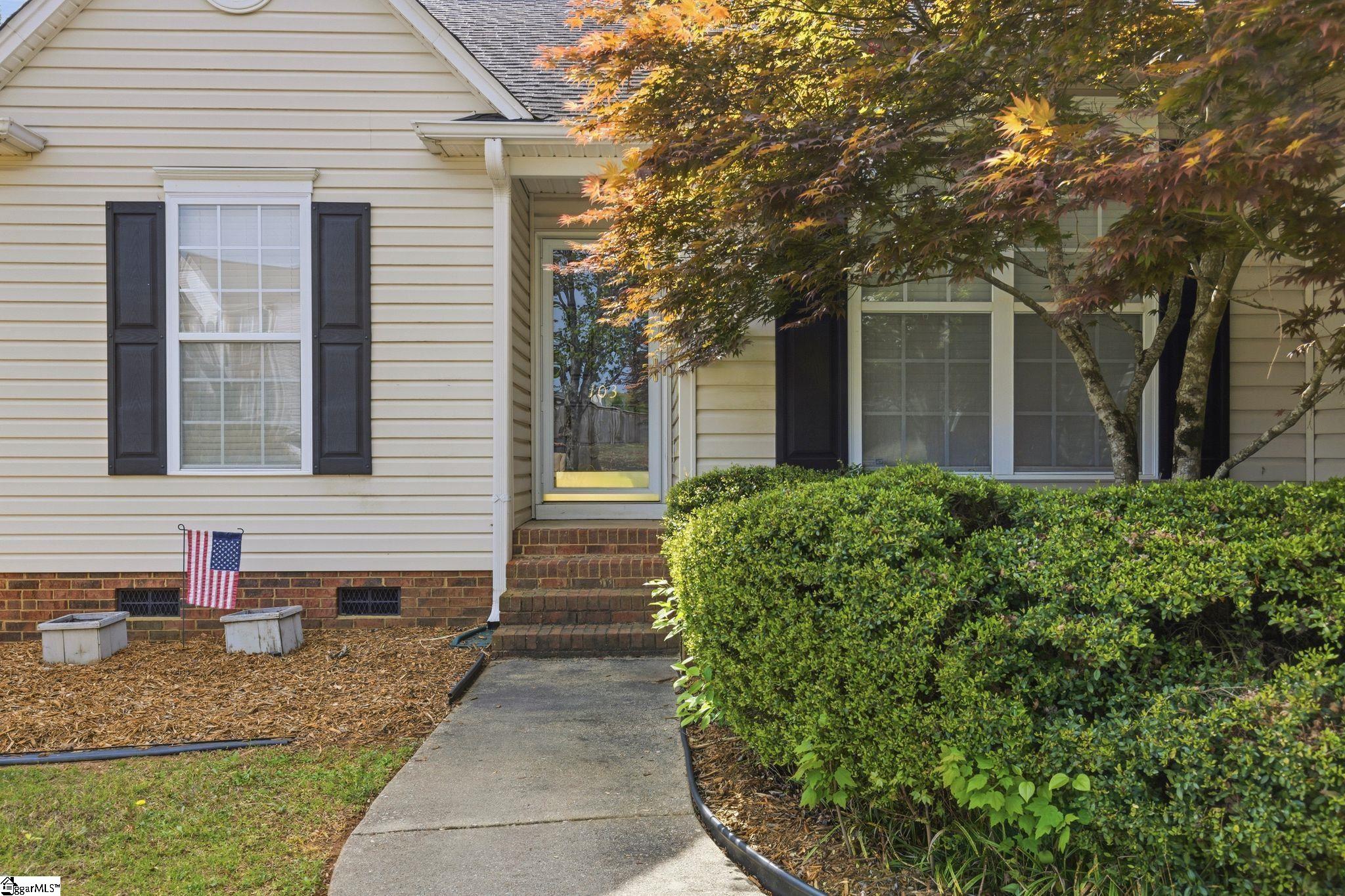 103 Timber Trace Way Easley, SC 29642 - Photo 5 of 44