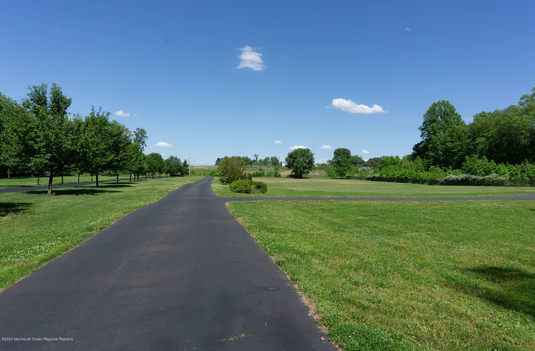 886 Province Line Road Allentown, NJ 08501 - Photo 54 of 56 a view of a golf course with a garden
