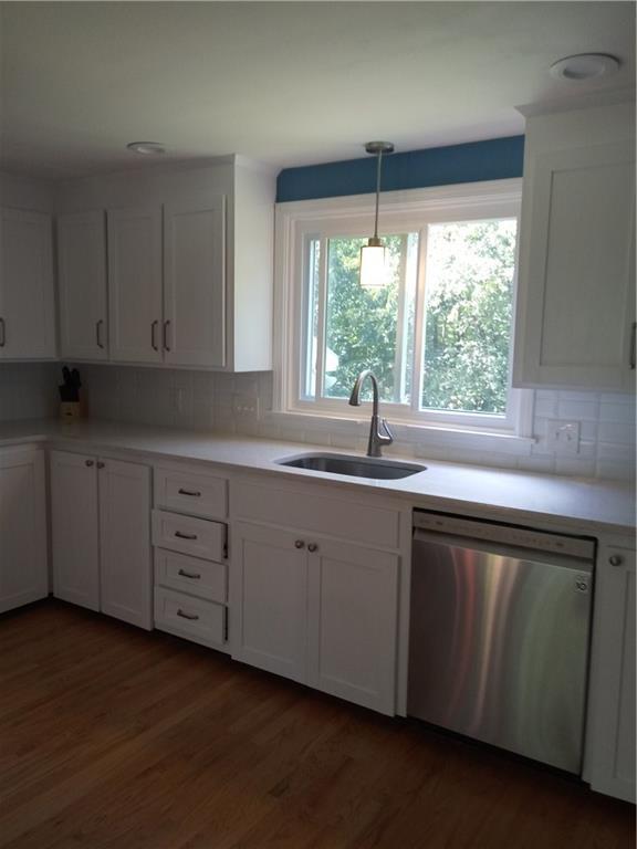 27 Carriage Road Cumberland Foreside, ME 04110 - Photo 2 of 20 Photo