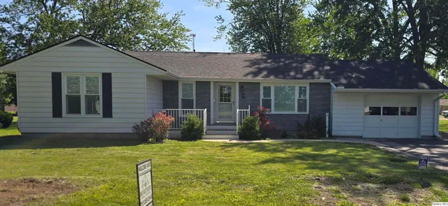 $185,000 | 508 North Fayette Street, Carthage, IL 62321