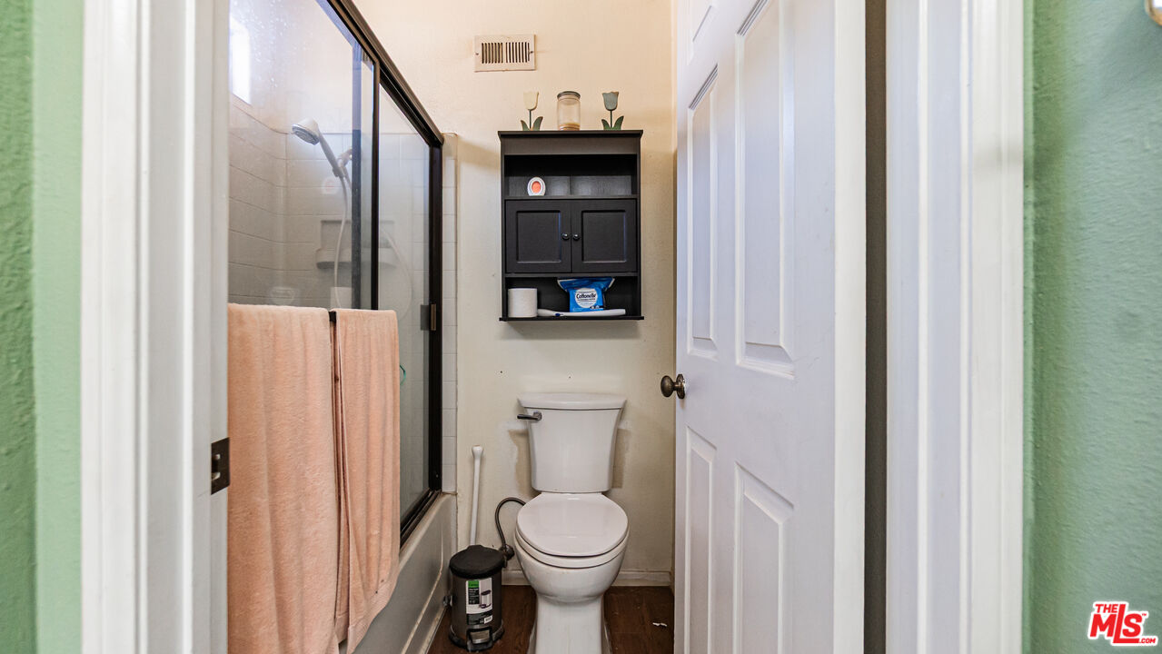 25843 Browning Place Stevenson Ranch, CA 91381 - Photo 24 of 37 a bathroom with a toilet and a sink