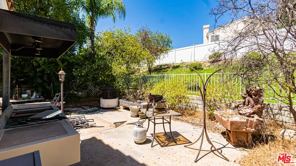 $724,950 | 25843 Browning Place, Stevenson Ranch, CA 91381