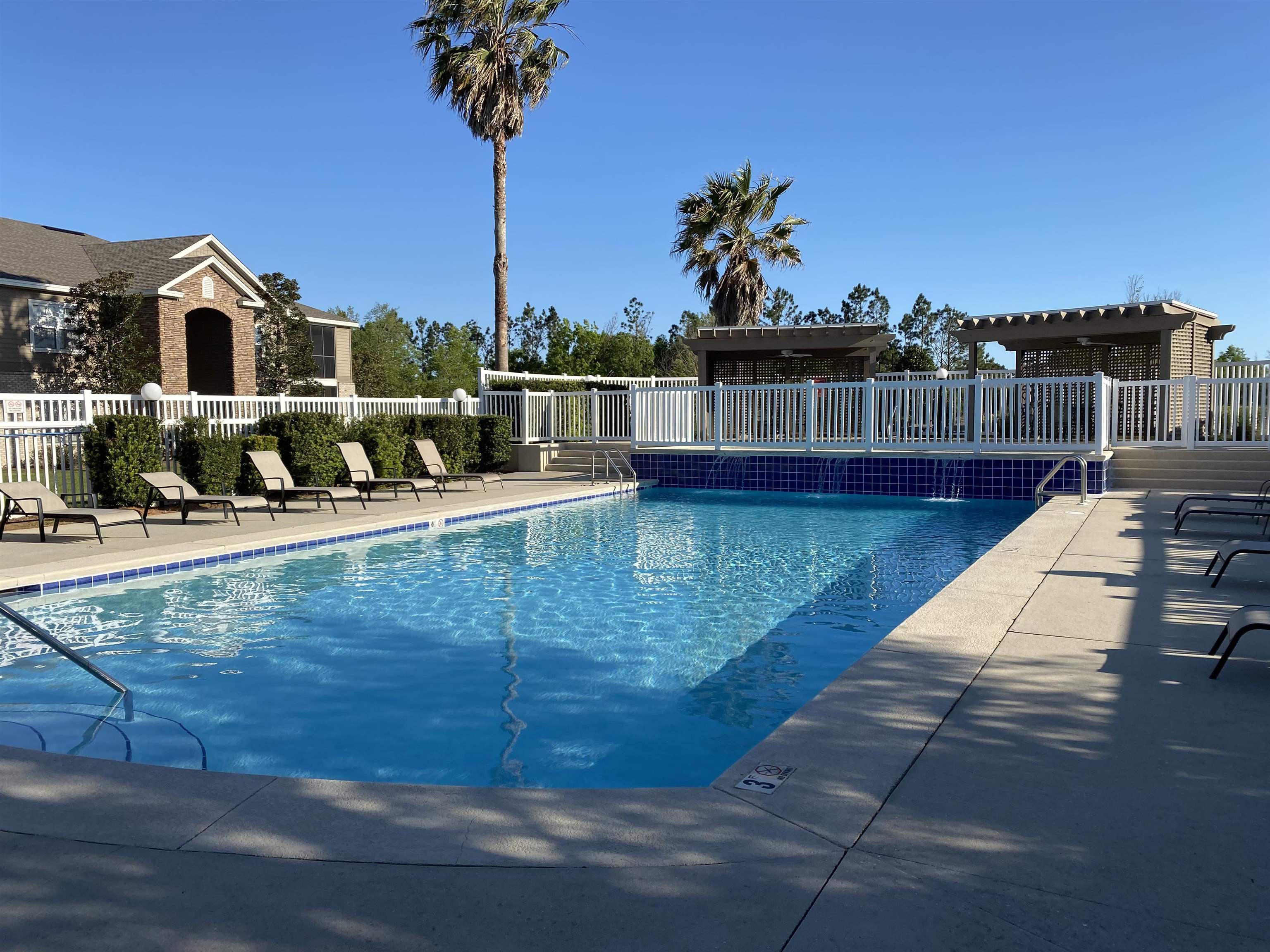 450 Park Avenue, Unit 209 Foley, AL 36535 - Photo 7 of 9 Swimming pool