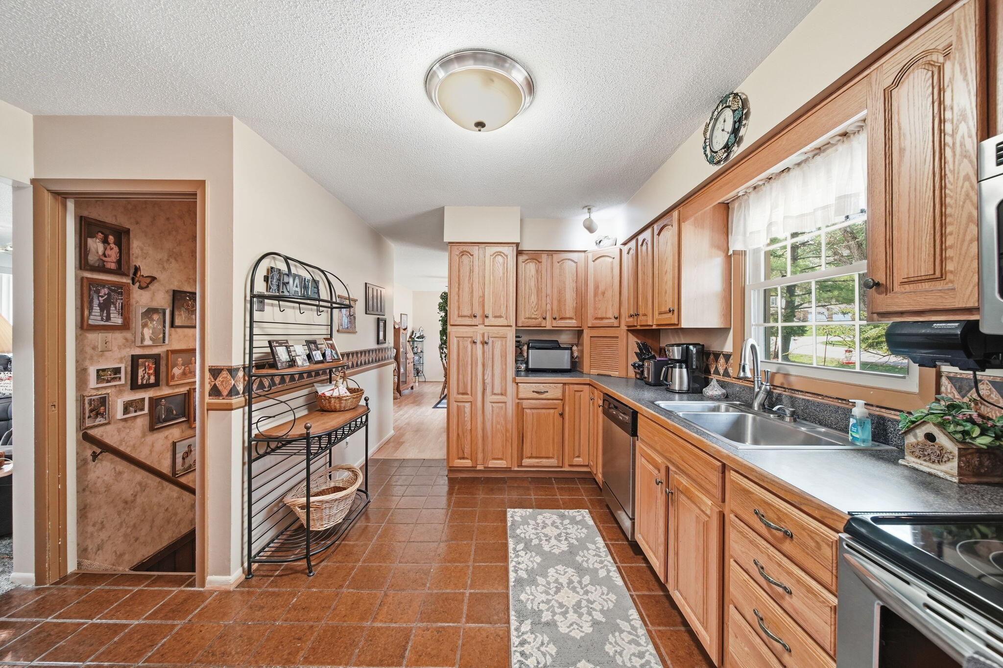 3381 Pine Ridge Drive Jackson, MI 49201 - Photo 11 of 66 11