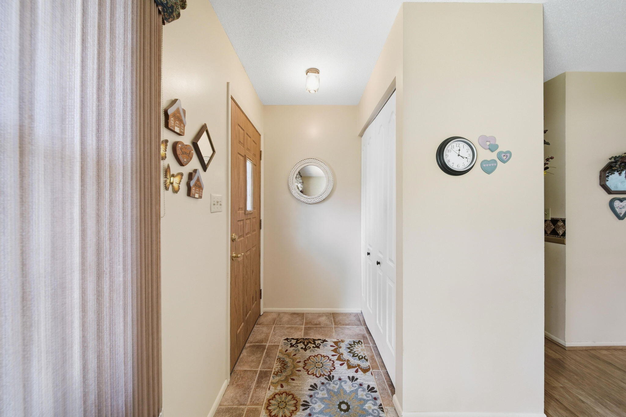 3381 Pine Ridge Drive Jackson, MI 49201 - Photo 5 of 66 5