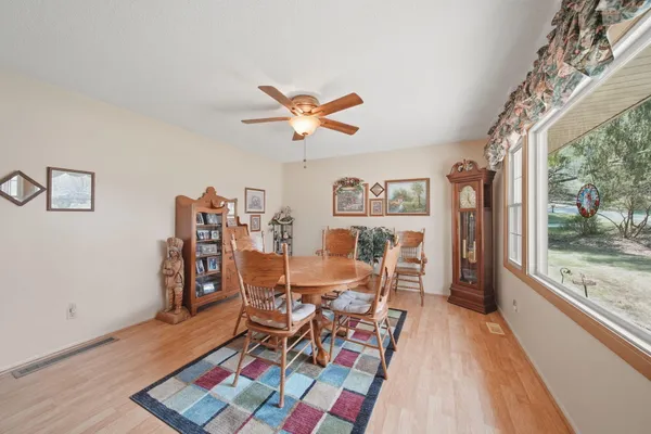 $289,900 | 3381 Pine Ridge Drive, Jackson, MI 49201