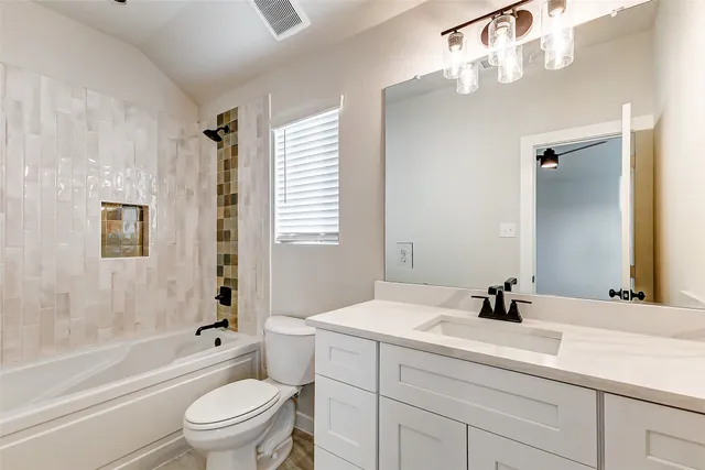 $329,888 | 6411 Pomona Court, Rosharon, TX 77583