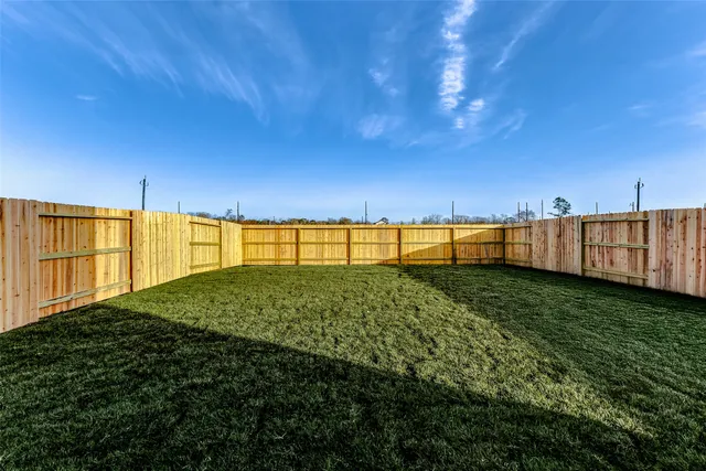 $329,888 | 6411 Pomona Court, Rosharon, TX 77583