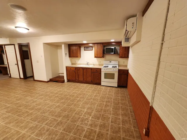 $335,000 | 12454 Stoney Drive, Middlebury, IN 46540