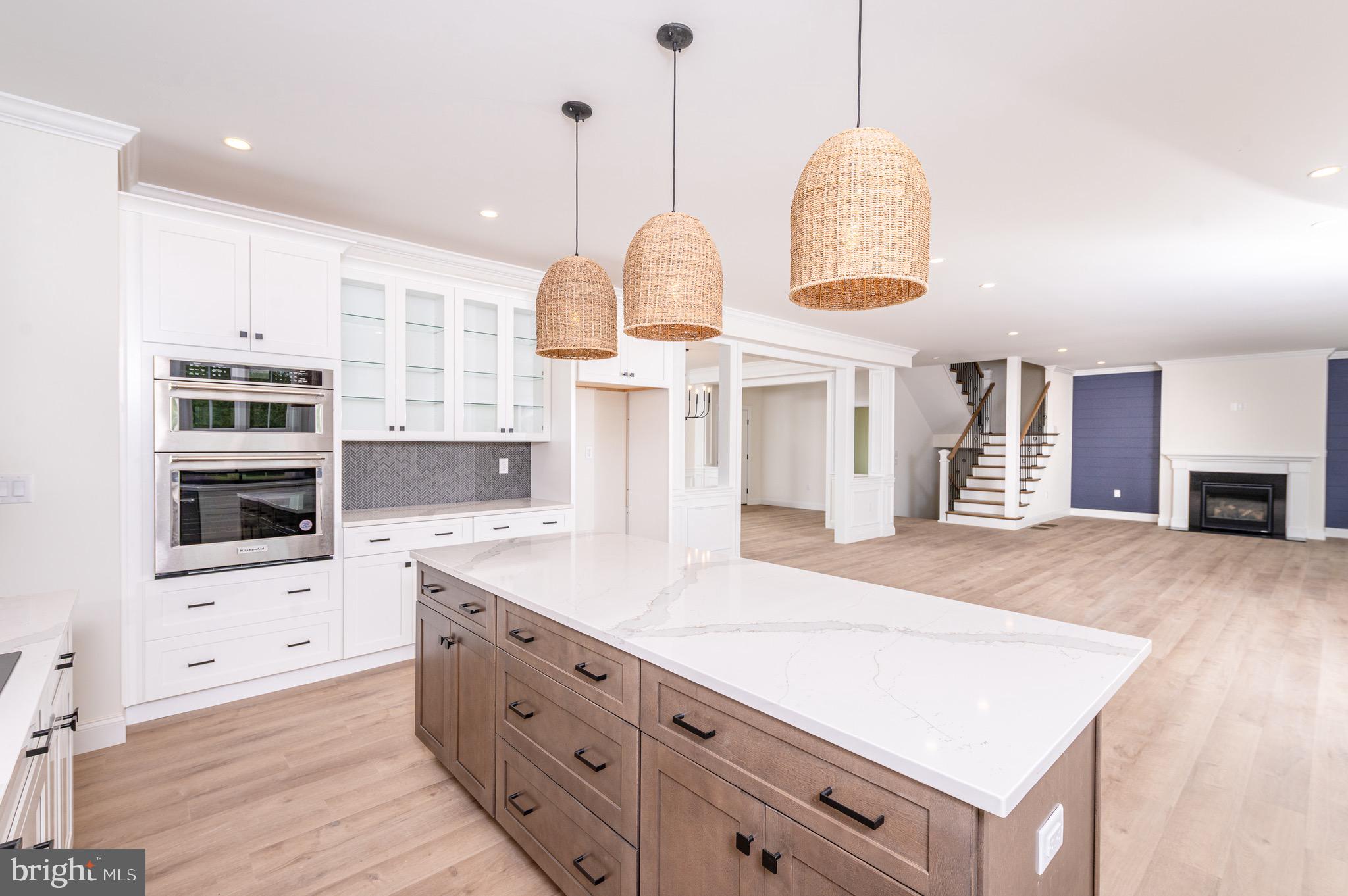 2328 Rockvale Road Lancaster, PA 17602 - Photo 15 of 55