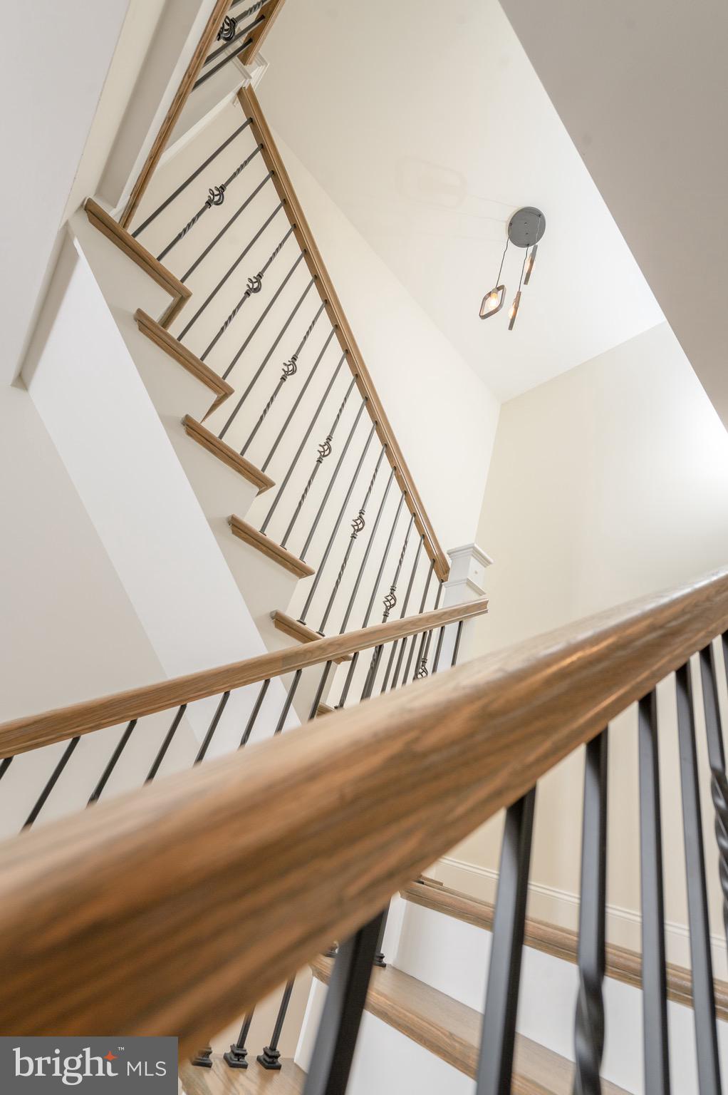 2328 Rockvale Road Lancaster, PA 17602 - Photo 22 of 55 Switchback Hardwood Staircase To 2nd Floor