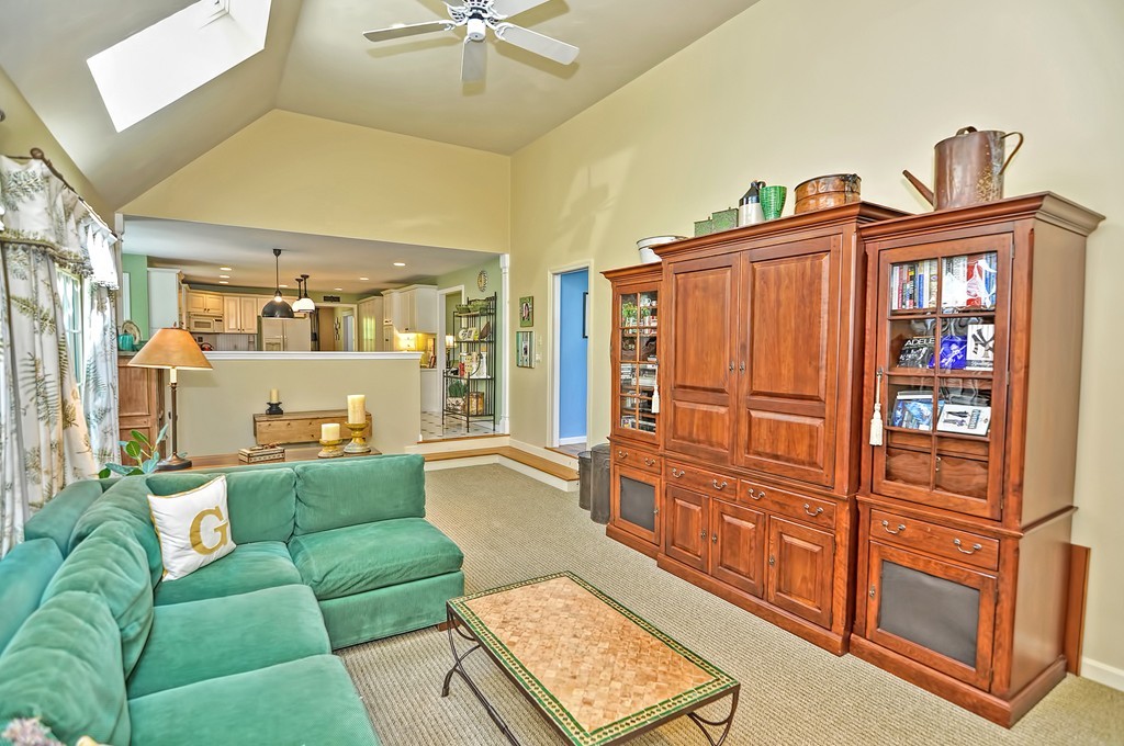 4 Whitridge Road Natick, MA 01760 - Photo 12 of 25 Gallery Image 12
