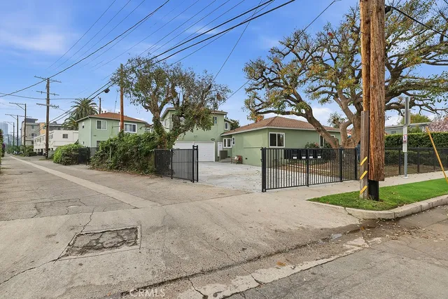 $1,999,000 | 10714 Valley Spring Lane, North Hollywood, CA 91602