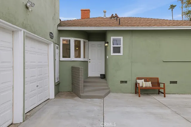 $1,999,000 | 10714 Valley Spring Lane, North Hollywood, CA 91602